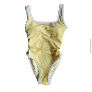 Lemon Lain Snow one piece